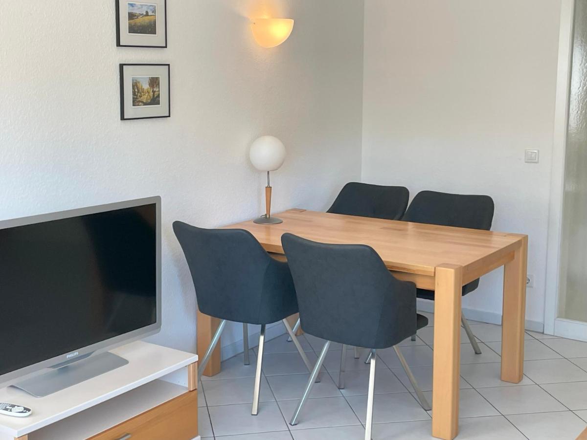 Apartment Astra Zempin Luaran gambar