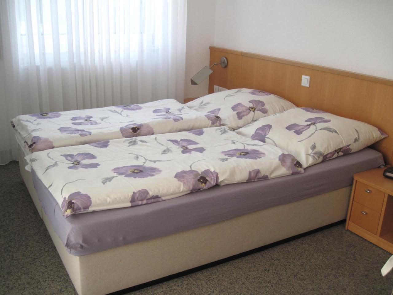 Apartment Astra Zempin Luaran gambar