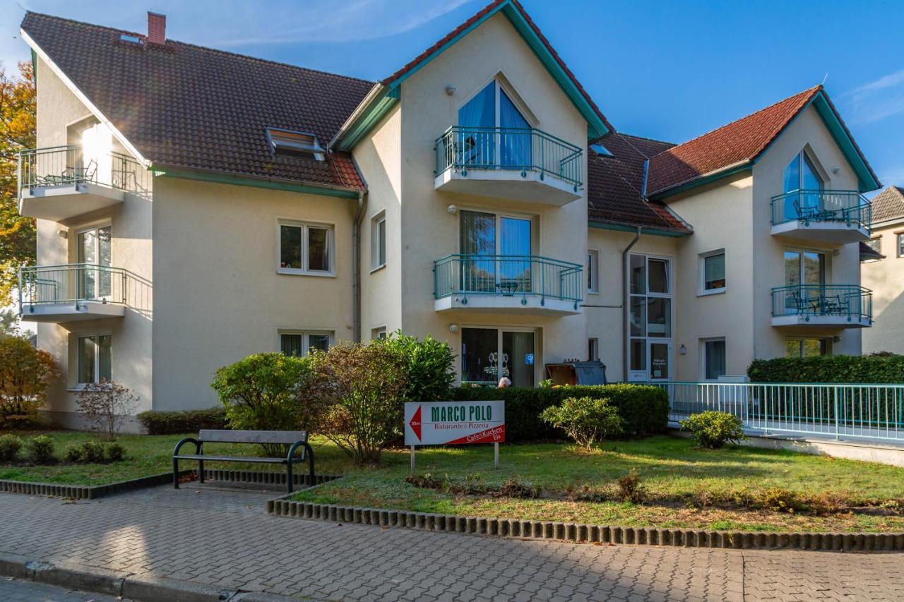 Apartment Astra Zempin Luaran gambar